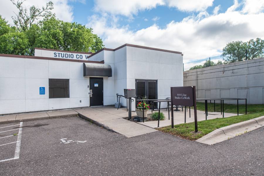 Coworking Office For Lease 919 Lilac Dr Golden Valley Mn