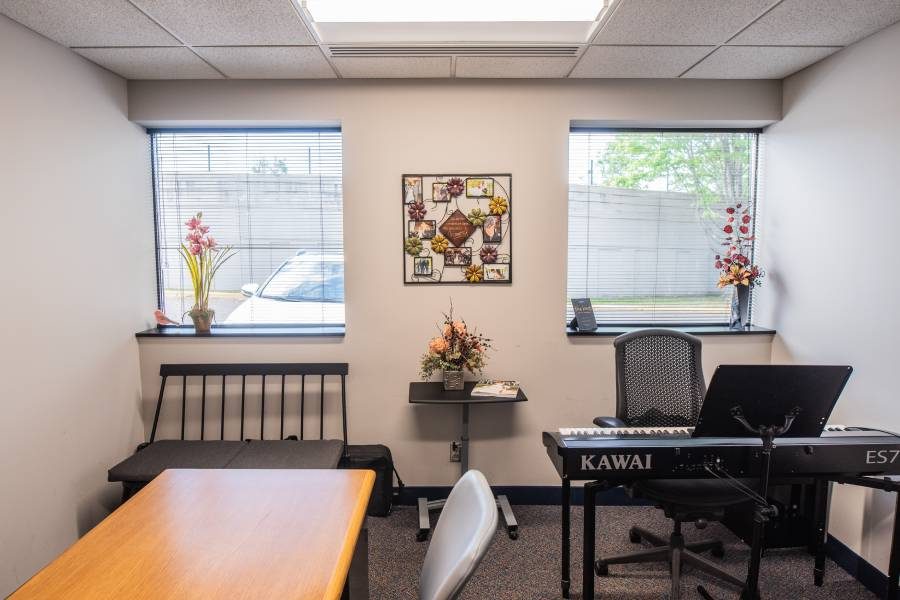 Coworking Office For Lease 919 Lilac Dr Golden Valley Mn (3)