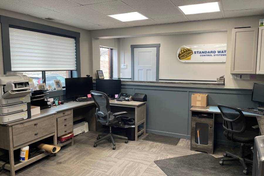 Industrial Building For Sale 5333 Lakeland Avenue N Crystal Mn (7)