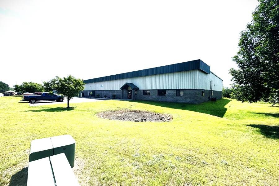 Industrial Building For Sale 101 Cajima St Ne Isanti Mn (1)