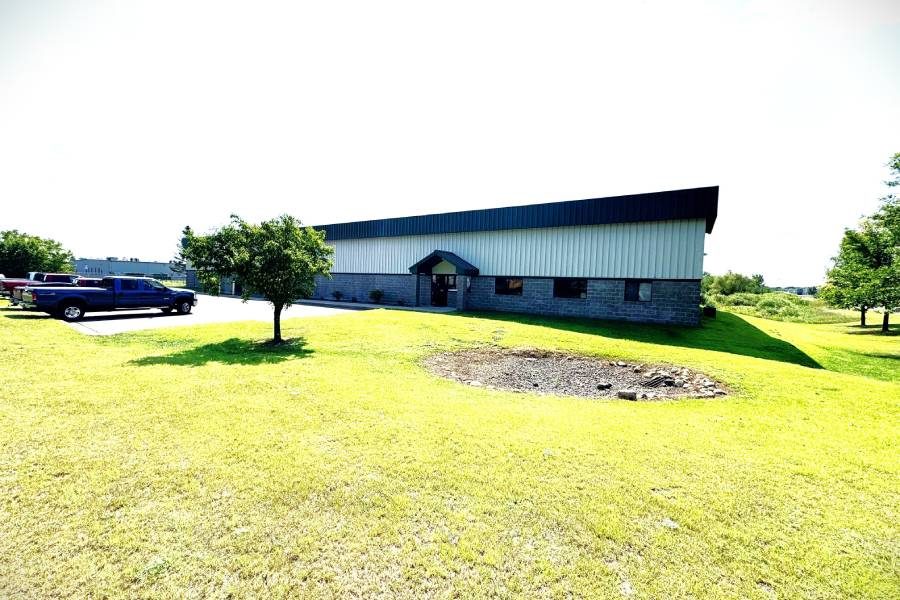 Industrial Building For Sale 101 Cajima St Ne Isanti Mn