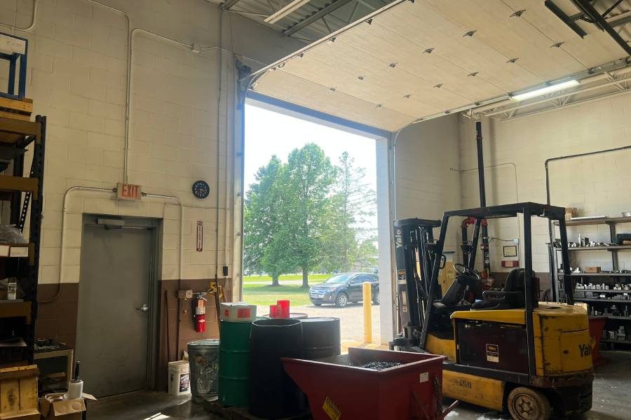 Industrial Warehouse For Sale 2161 107th Lane Ne Blaine Mn (3)