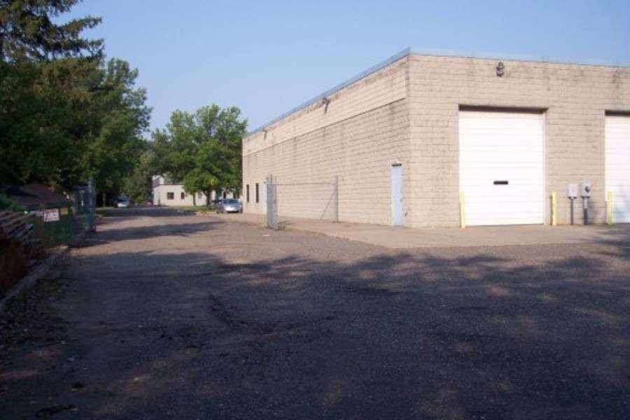 Industrial Warehouse Space For Lease 9159 Isanti St Ne Blaine Mn (1)