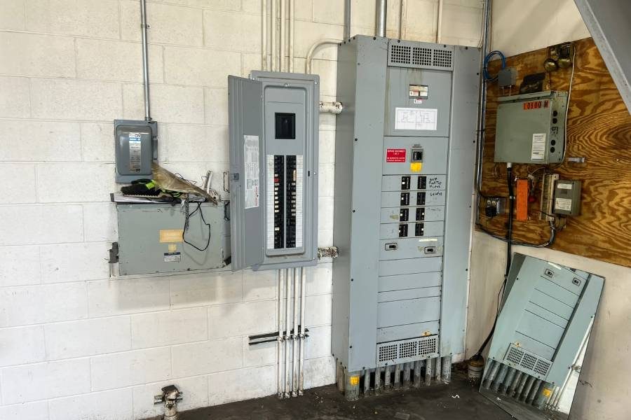 New Projecindustrial For Sale Or Lease 10800 Mankato St. Blaine Mn T (1)