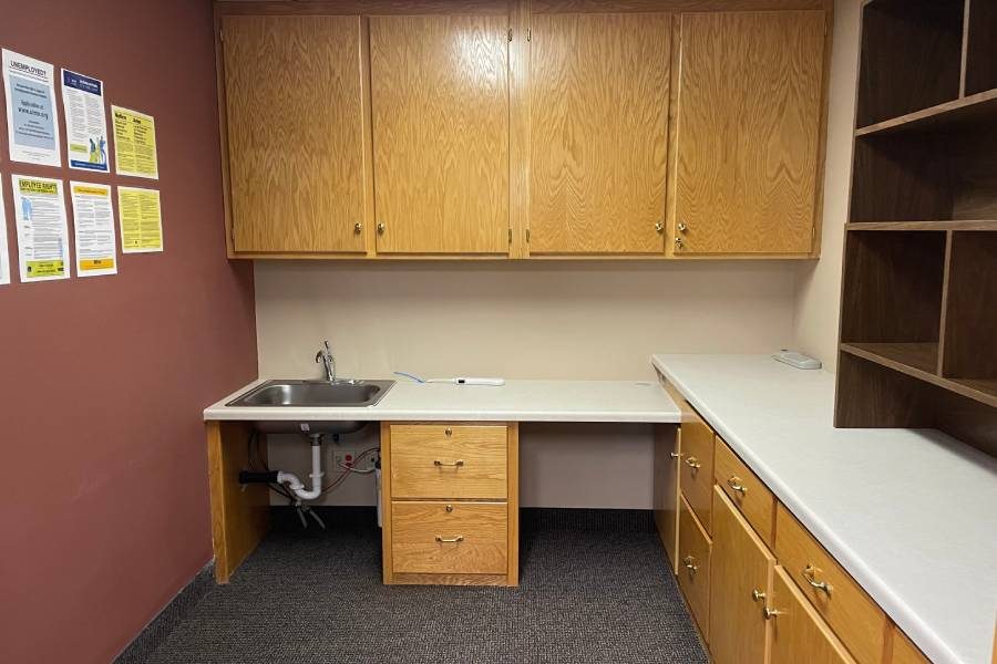 Office Space For Lease 231 Main St Nw Elk River Mn 55330 (11)