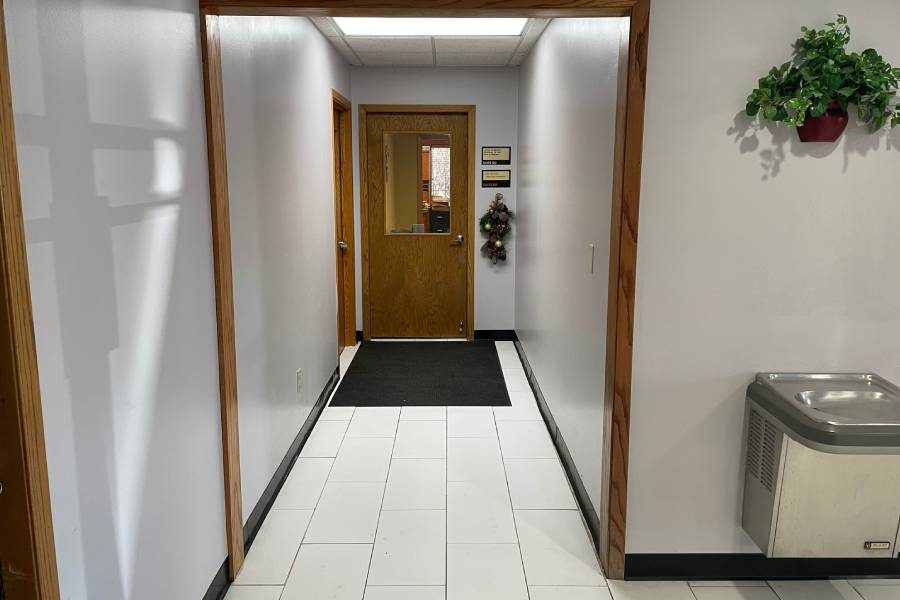 Office Space For Lease 6299 University Ave Nw Fridley Mn (1)