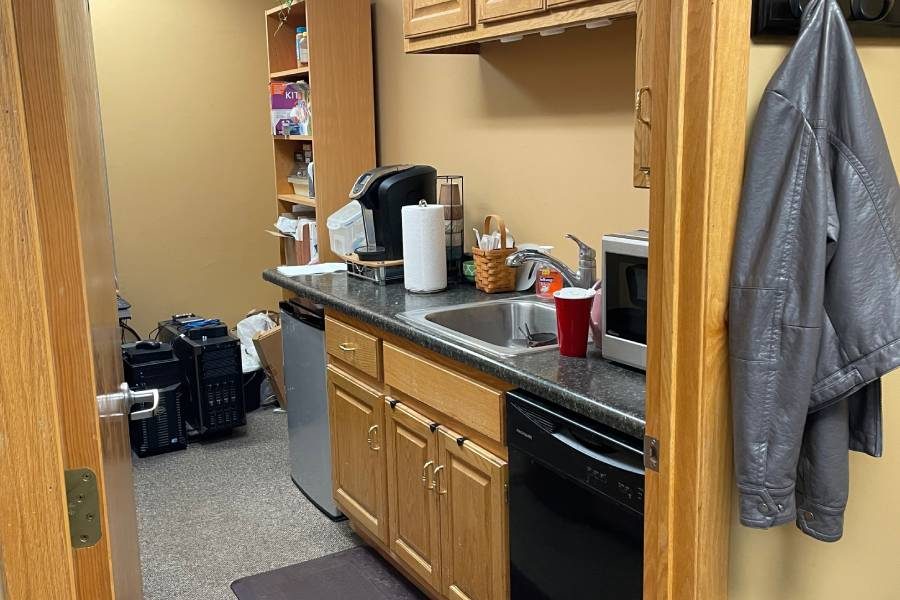 Office Space For Lease 6299 University Ave Nw Fridley Mn (5)