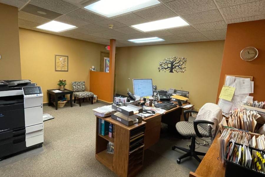 Office Space For Lease 6299 University Ave Nw Fridley Mn (8)