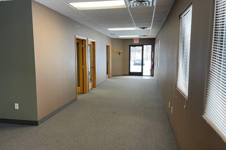 Office For Lease 221 Main Street Nw Elk River Mn (1)
