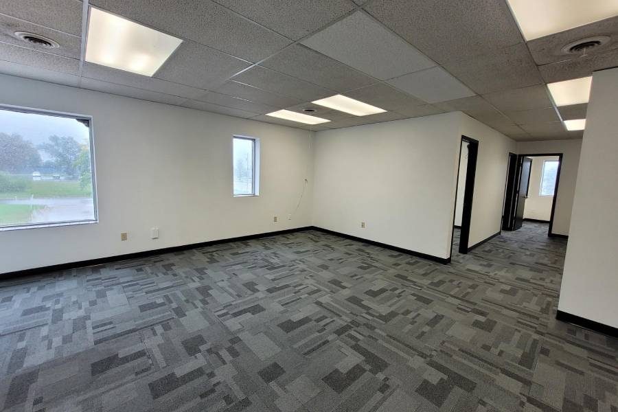 Office For Lease 425 Coon Rapids Blvd Coon Rapids Mn (4)