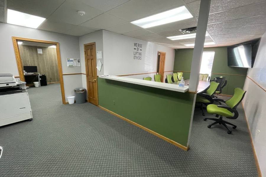 Office For Lease 7671 Central Ave Ne Fridley Mn (13)
