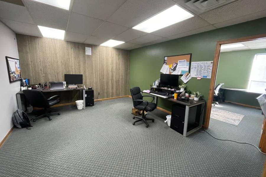 Office For Lease 7671 Central Ave Ne Fridley Mn (14)