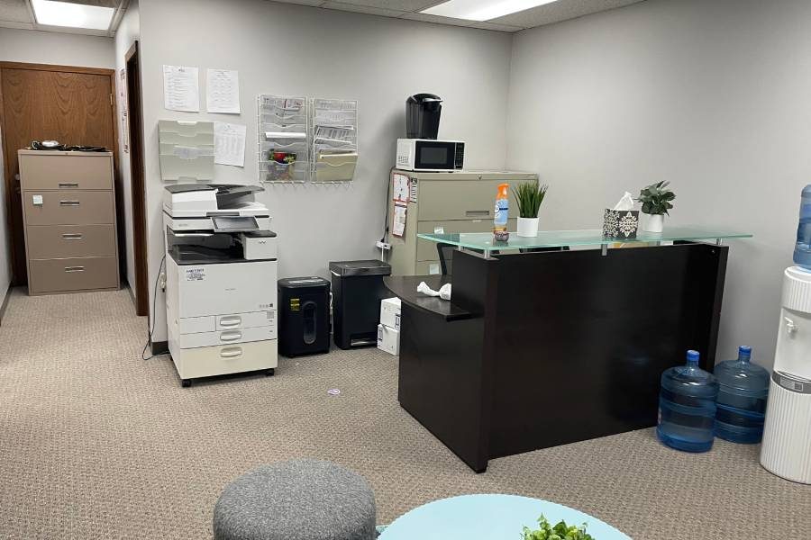 Office For Lease 7671 Central Ave Ne Fridley Mn (16)
