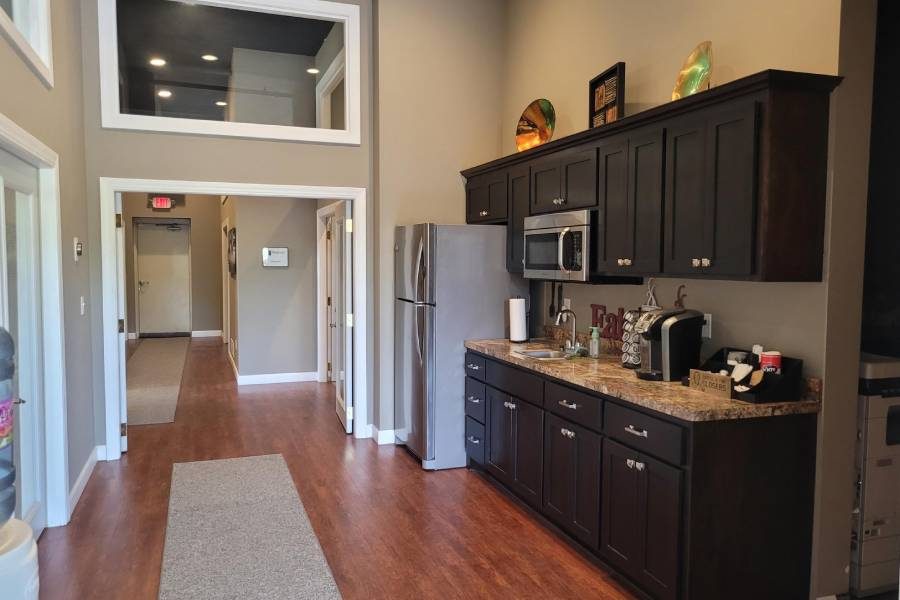 Space For Sale Units K And L 404 Whiskey Road Isanti Mn (4)