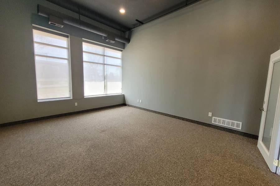 Space For Sale Units K And L 404 Whiskey Road Isanti Mn (6)