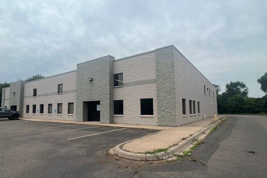 Warehouse For Lease 1257 172nd Lane Ne Ham Lake Mn (1)